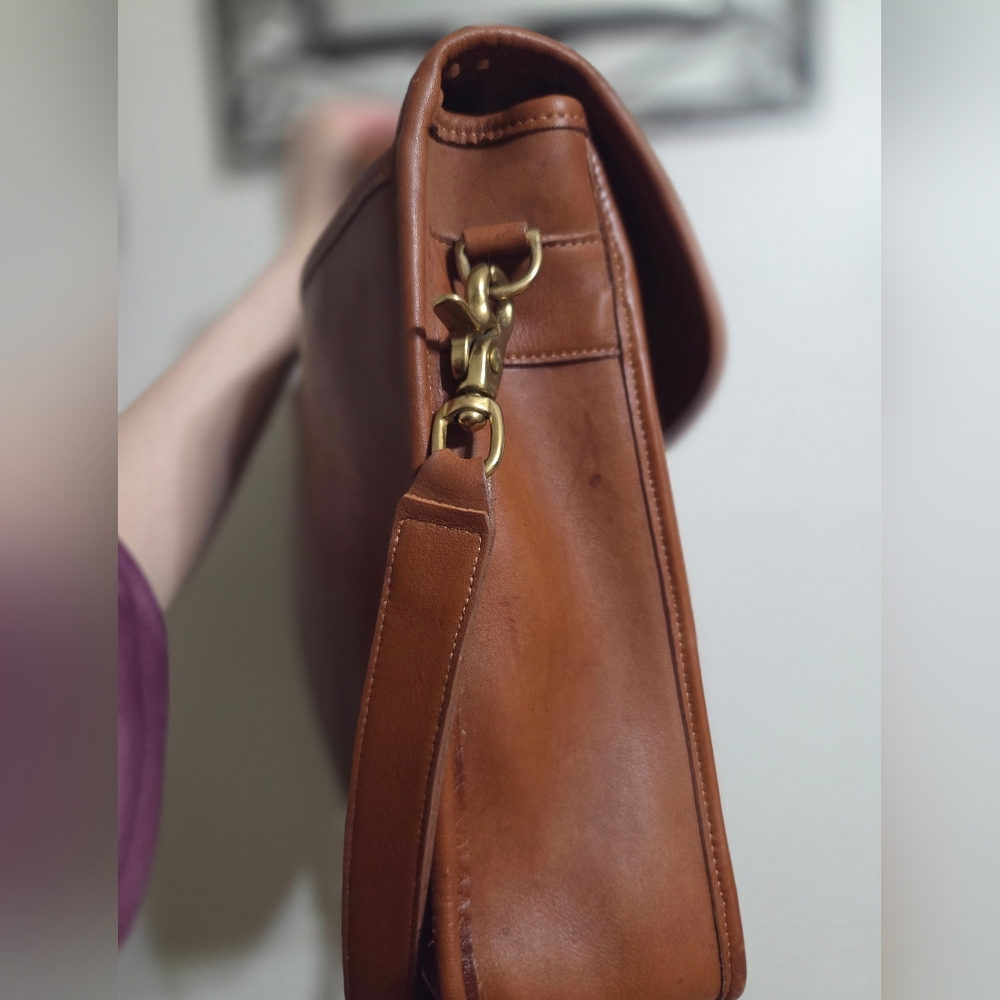Vintage Coach Leather British Tan Morgan Briefcase Crossbody - Picture 13 of 16